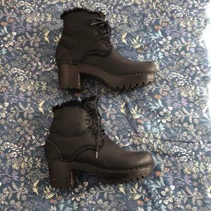 No. 6 Lander shearling boots